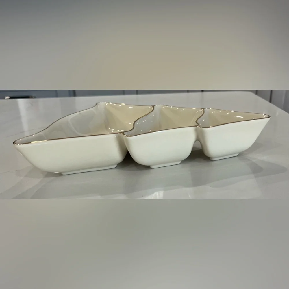 Christmas Serving Dish  Lenox Holiday Tree Divided Server 3 sections. New - Picture 5 of 10